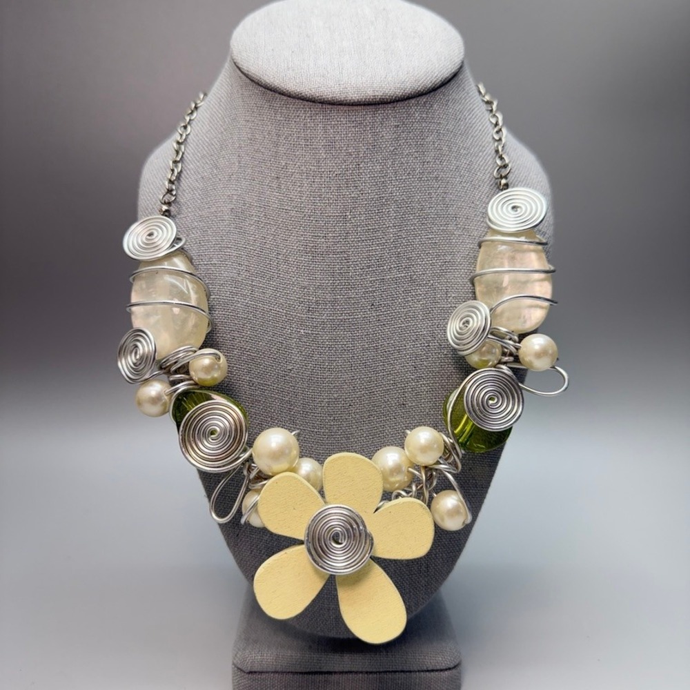 Handmade Silver Tone Chunky Floral Necklace 16" Adjustable Funky